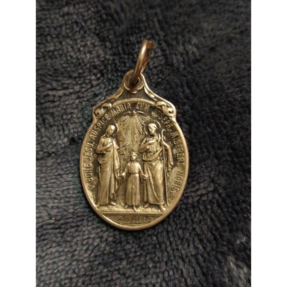 Rare HTF Holy Family Medallion Jesus Mary & Joseph blessed by Holy Father Deposé